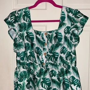 🍃Monstera Leaf Crop Top☀️